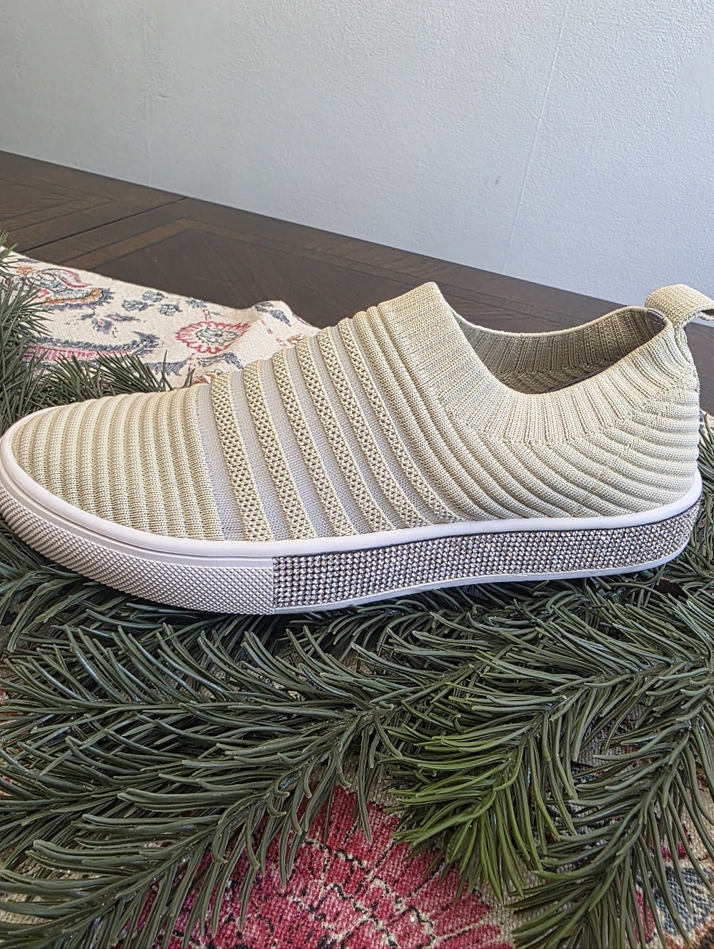 bernie mev. Women's Iris Slip-on Sneakers in Nude